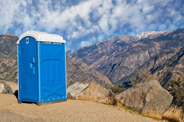 Best Porta potty rental near me  in St Marys, WV